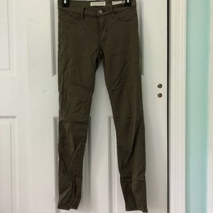 BULLHEAD DARK OLIVE GREEN ANKLE JEGGING